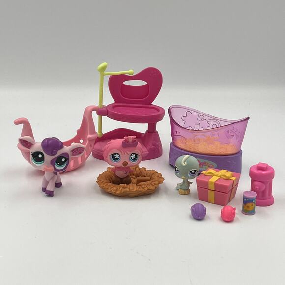 Littlest Pet Shop Lot Accessories Set with 3 Pets | LPS Playset Bundle - Picture 1 of 10